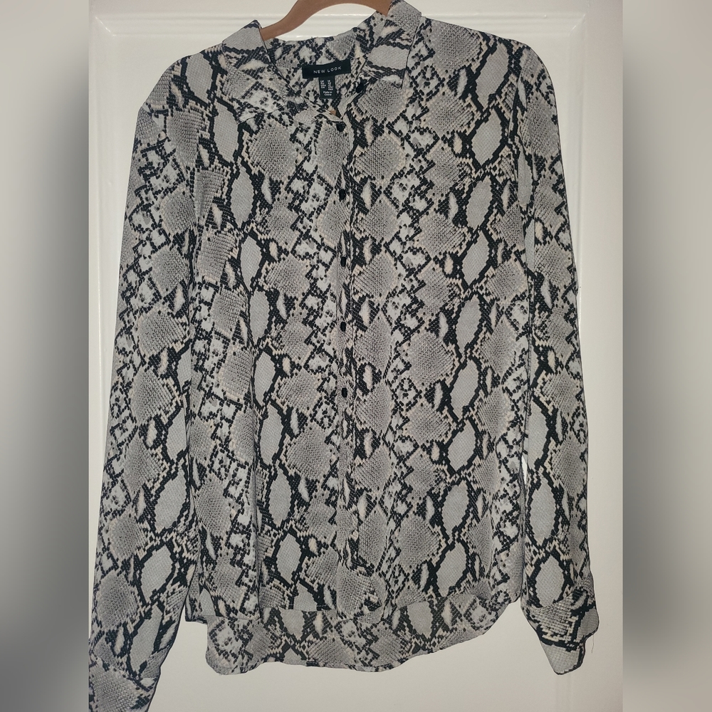 Snake print blouse